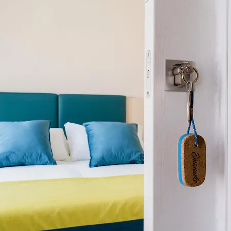 Baia Di Torre Squillace Bed & Breakfast 3*