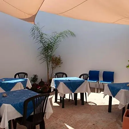 Baia Di Torre Squillace Bed & Breakfast