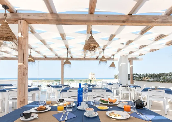 לינה וארוחת בוקר Baia Di Torre Squillace 3*
